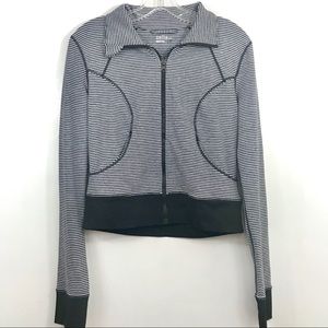 Zella On Point Cropped Zip Up Black/White Size S